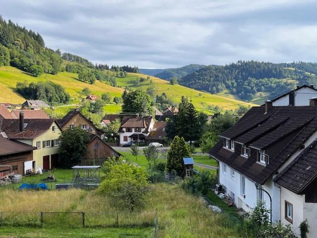 Gaestezimmer Muenstertal Exterior photo